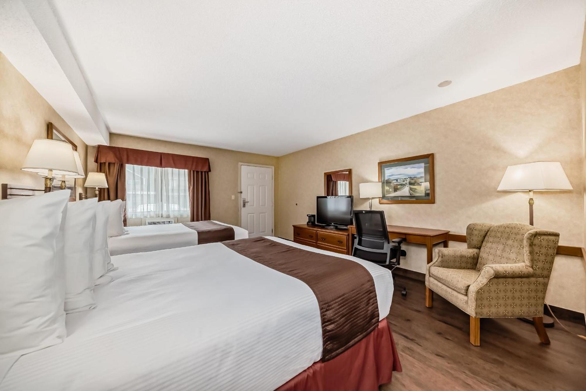 Stony Plain Inn & Suites Εξωτερικό φωτογραφία