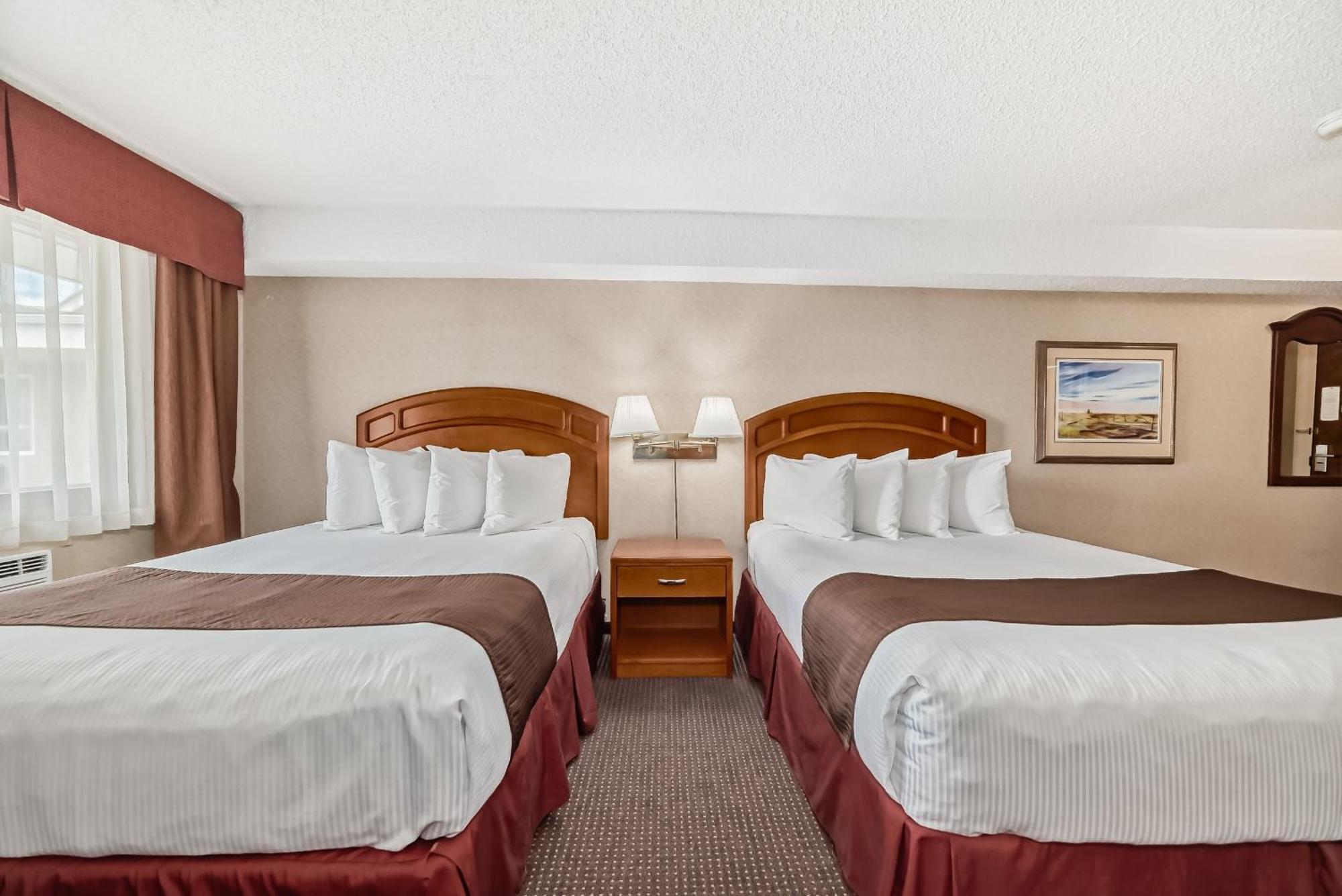 Stony Plain Inn & Suites Εξωτερικό φωτογραφία